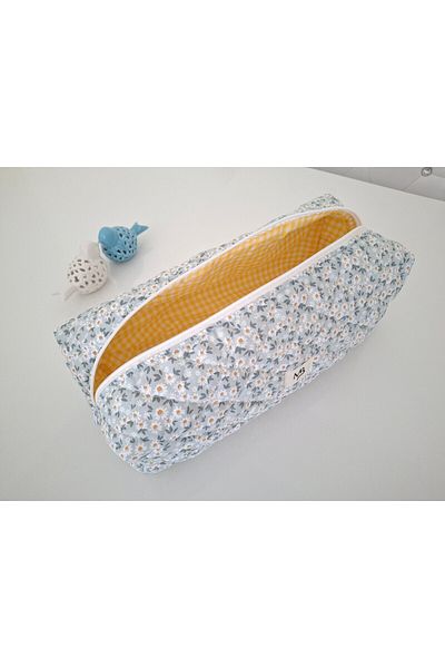 M&B Spring Daisy All Your Hair Styler Size XL - Travel Case