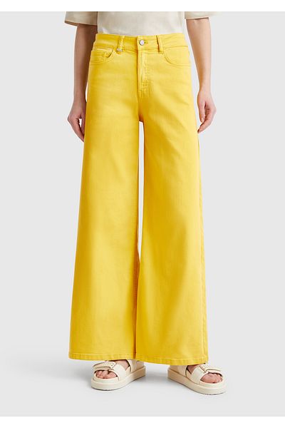 United Colors of Benetton Women's Yellow Stretch Cotton Loose Fit Pants with Logo Label on the Back