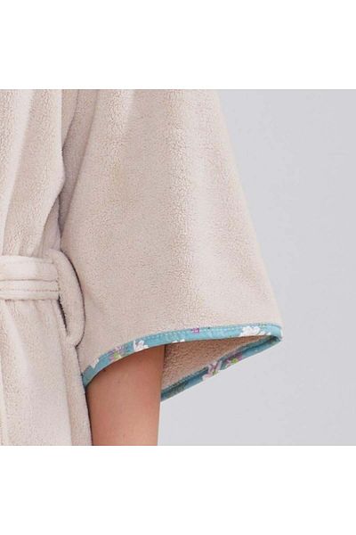 REEFI Elegant beige bathrobe from Revi
